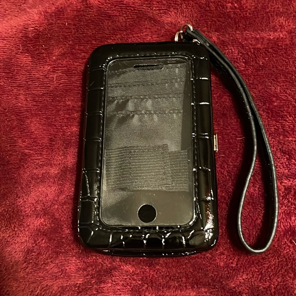 Credit card holder wristlet-black faux snakeskin patented leather w/clear window